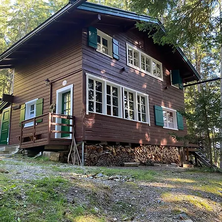 Holiday home Berghuette Hochpillberg Pill