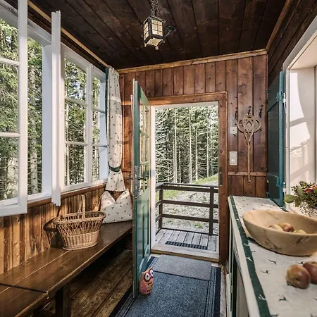 Berghuette Hochpillberg Holiday home Pill